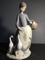 Lladro Porcelain Figurine #1306 