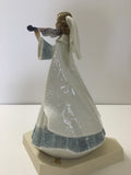 Lladro #6126 Angel Navidad Violin Porcelain Figurine